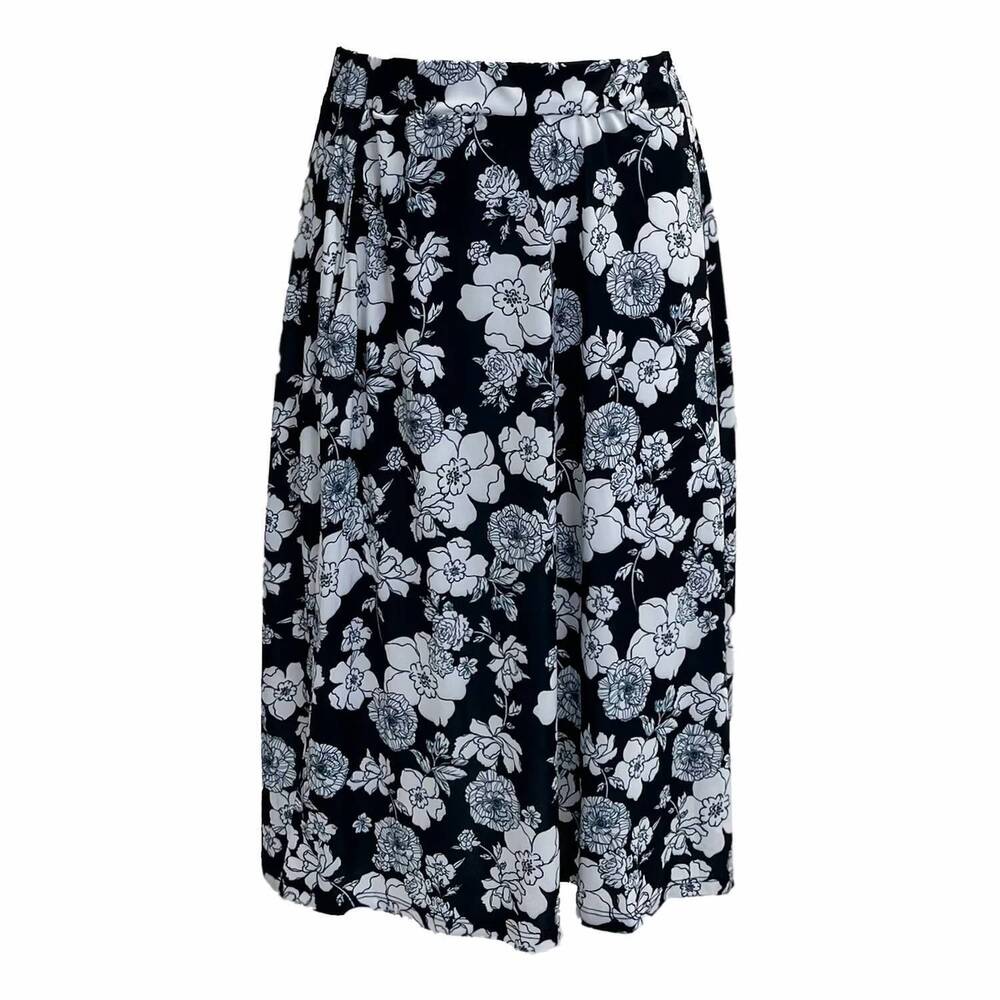 NEW STORYLINE COLLECTION women's swing skirt in spanish floral